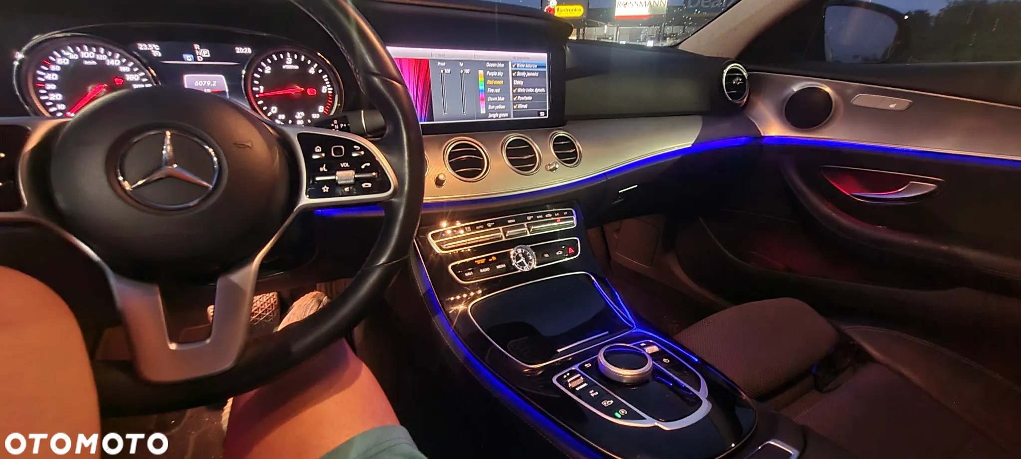 Mercedes-Benz Klasa E 220 d 9G-TRONIC AMG Line - 11