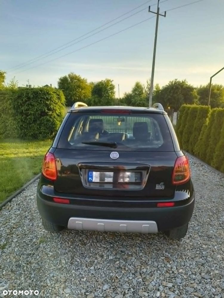 Fiat Sedici 1.6 16V 4x4 Emotion - 10