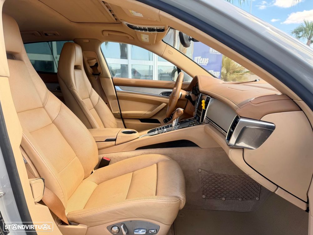 Porsche Panamera S Hybrid - 9
