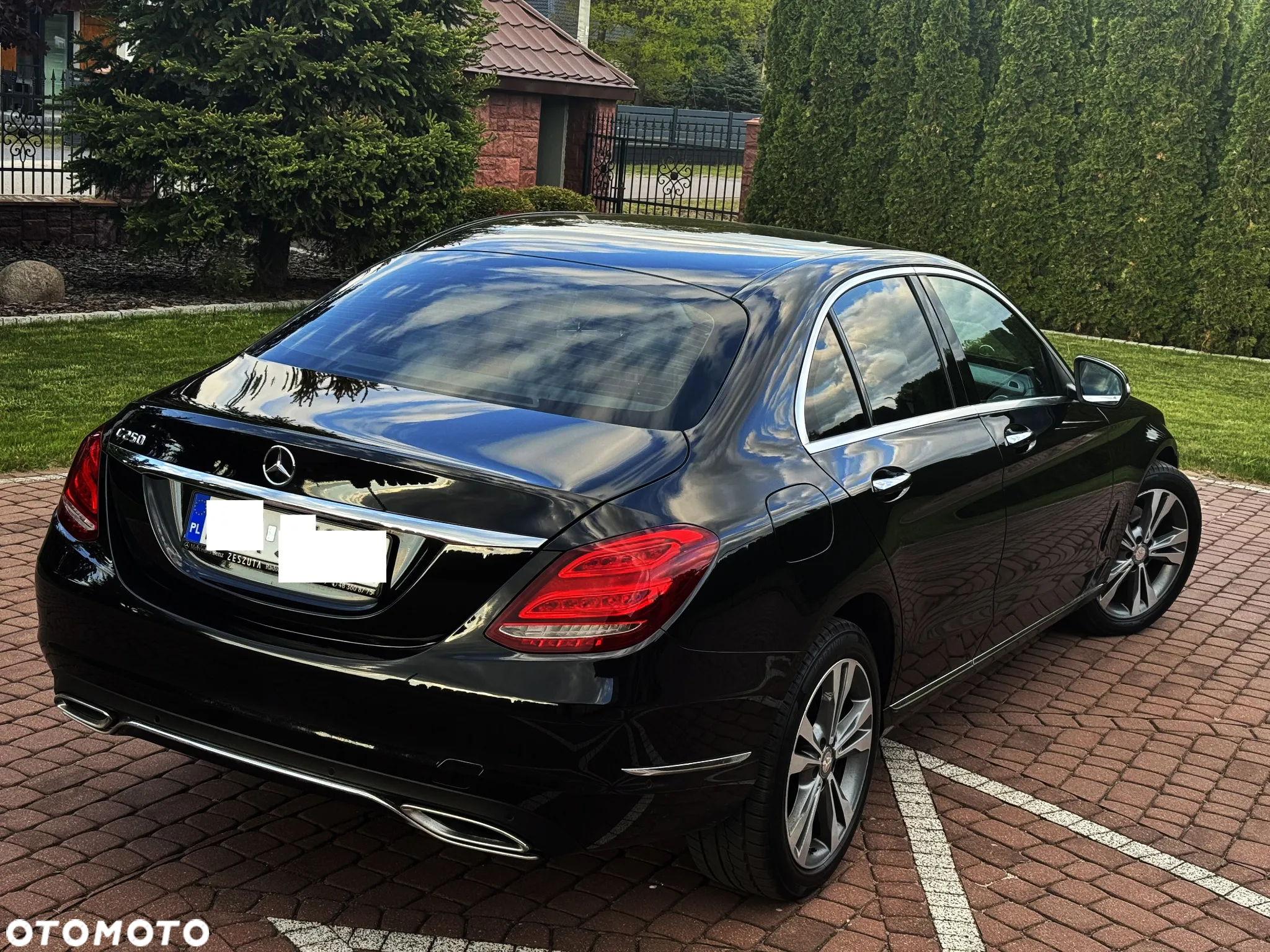 Mercedes-Benz Klasa C 250 7G-TRONIC - 15