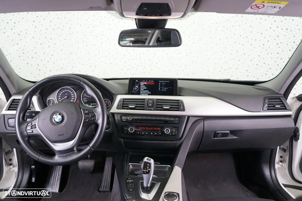 BMW 320 d Aut. Efficient Dynamics Edition - 17