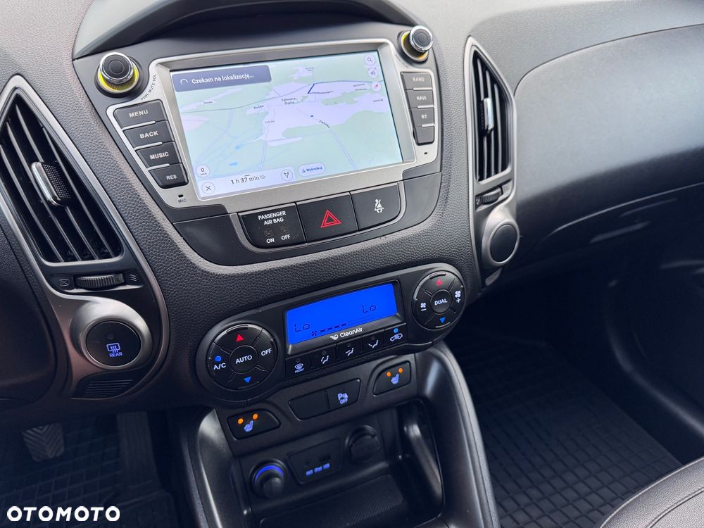 Hyundai ix35 - 15