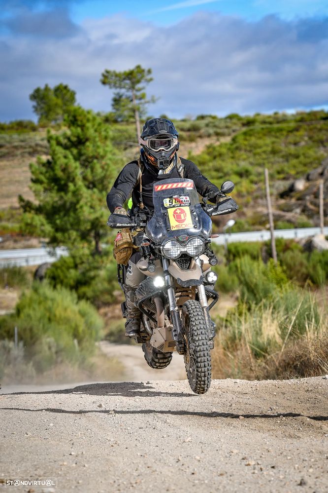 Moto Guzzi V85 V85TT Travel E4 + 5000€ acessórios - 39