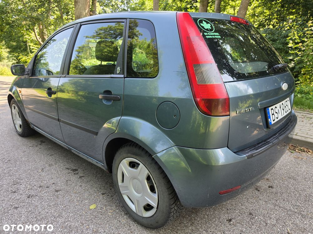 Ford Fiesta - 4