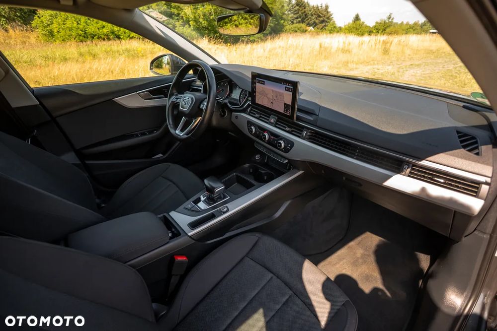 Audi A4 Avant 35 TDI S tronic - 19