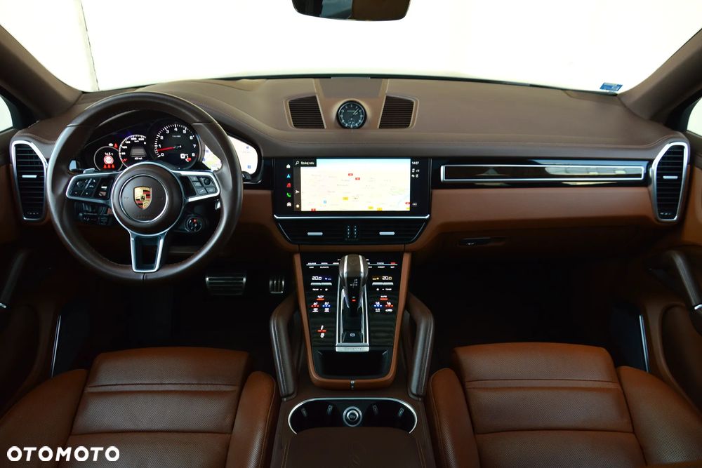 Porsche Cayenne S Platinum Edition - 3