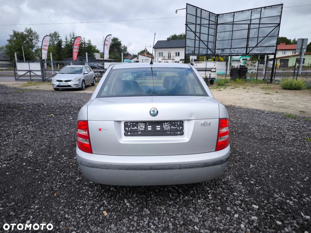 Skoda Fabia 1.4 16V Comfort - 8