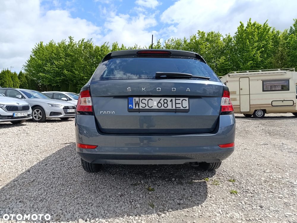 Skoda Fabia 1.0 TSI Ambition - 12