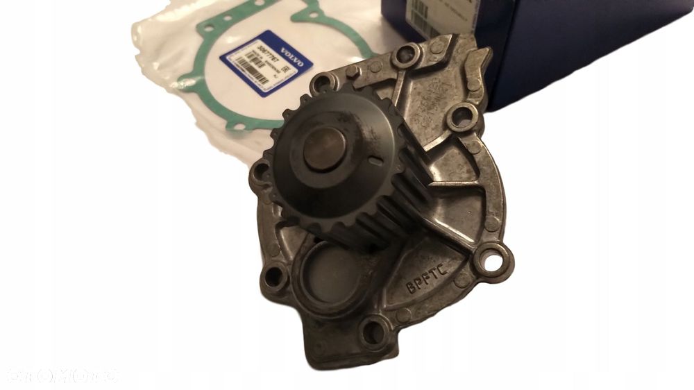 VOLVO S80 S90 V90 oryginal pompa wody 4-cyl D4 D5 - 4