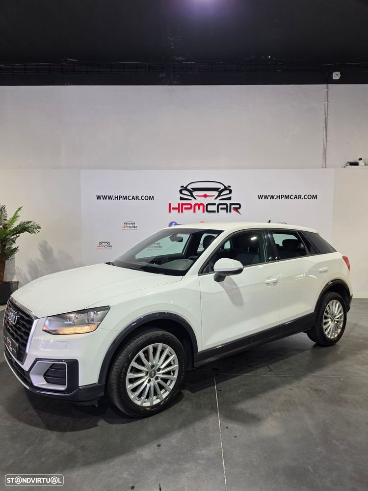 Audi Q2 30 TFSI Design S tronic - 2