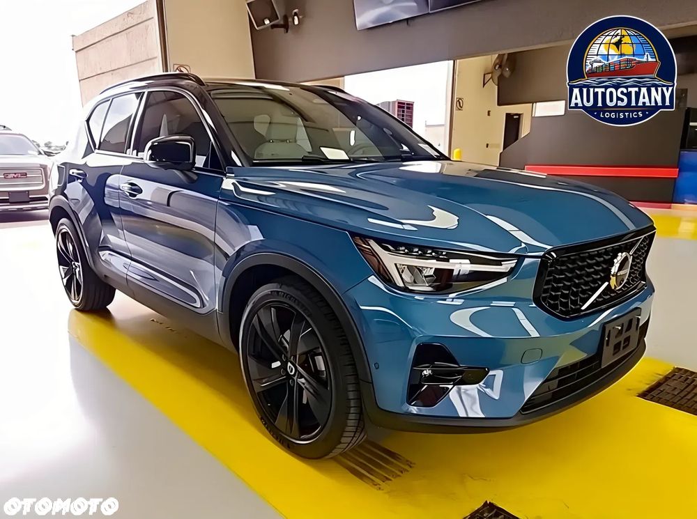 Volvo XC 40 B5 B AWD Ultimate Dark - 2