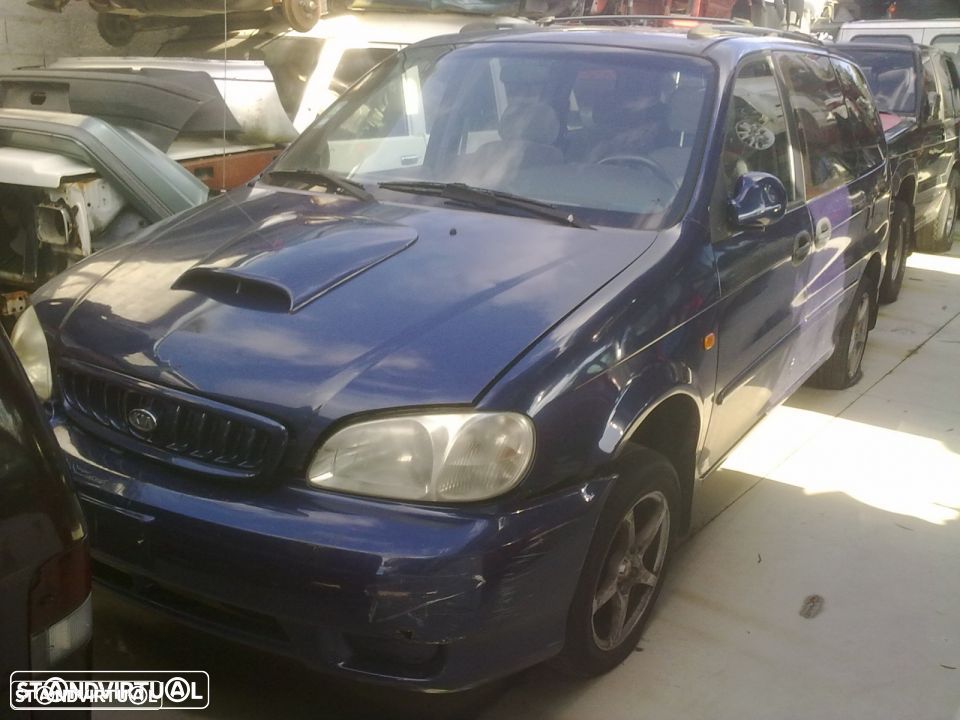Traseira / Frente /Interior Kia Carnival - 1