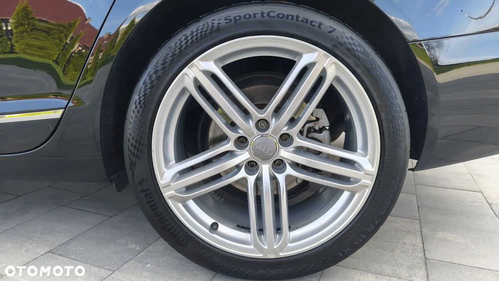 Volkswagen Passat - 18