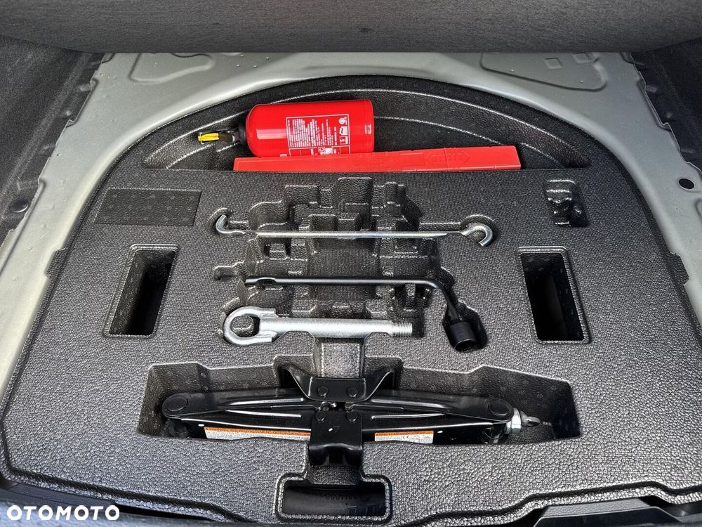 Toyota Corolla 1.5 Style MS - 28