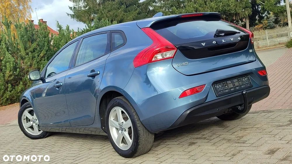 Volvo V40 D2 Momentum - 6