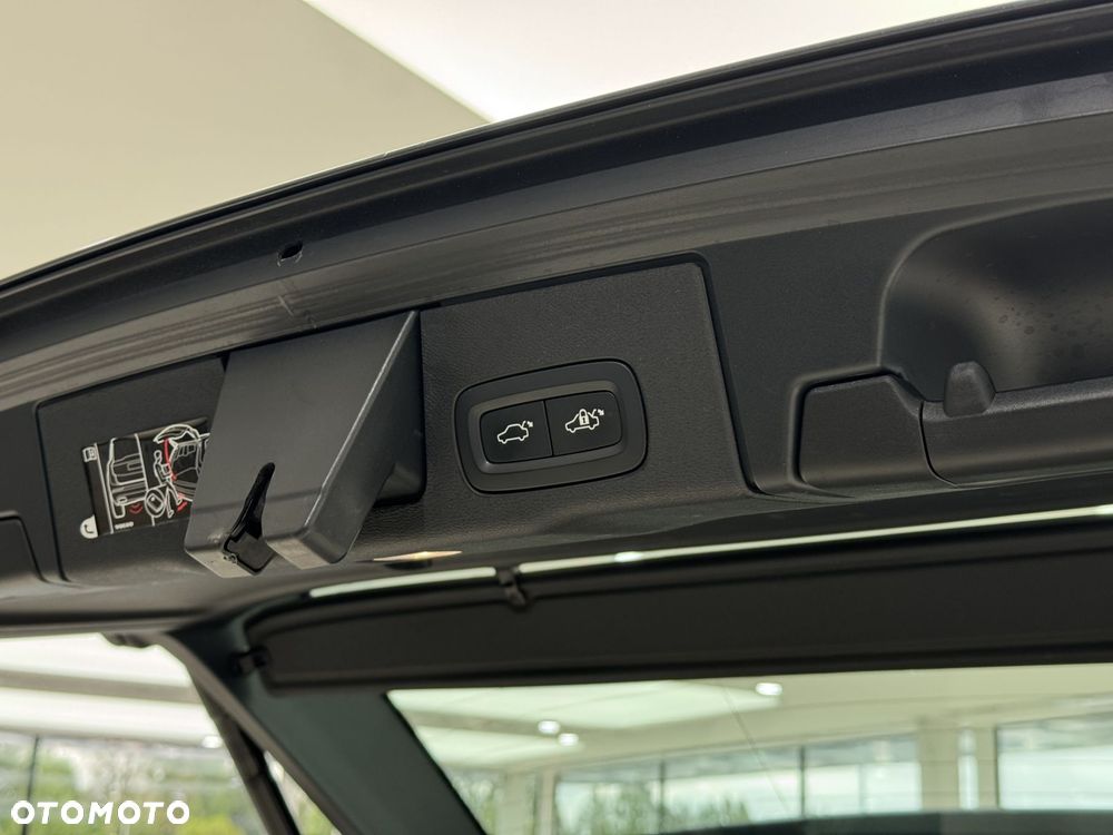 Volvo XC 60 - 19
