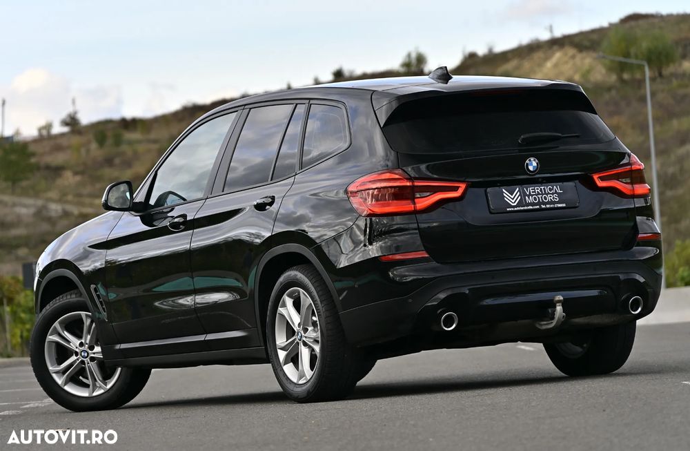 BMW X3 xDrive20d AT Luxury Line - 16