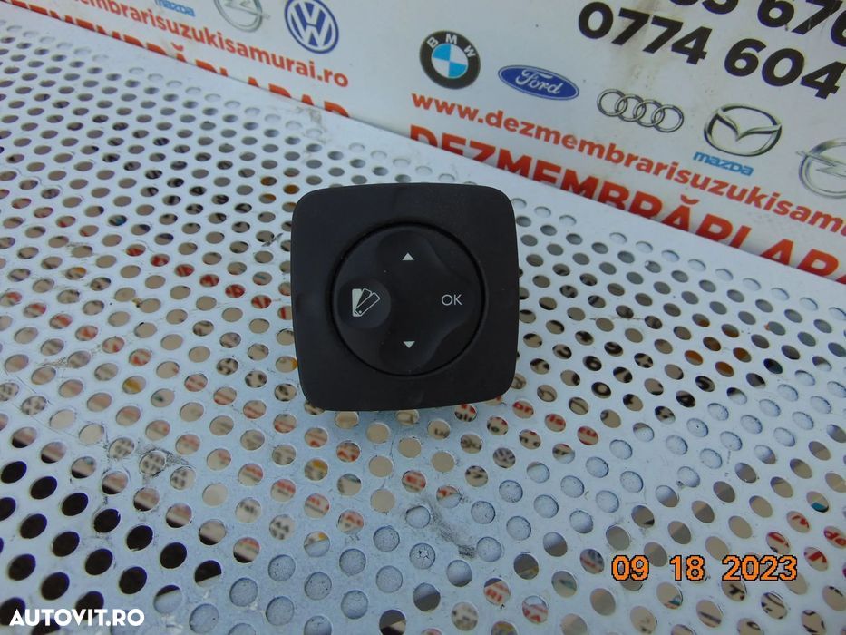 Buton comenzi navigatie renault scenic 3 an 2009-2016 - 1