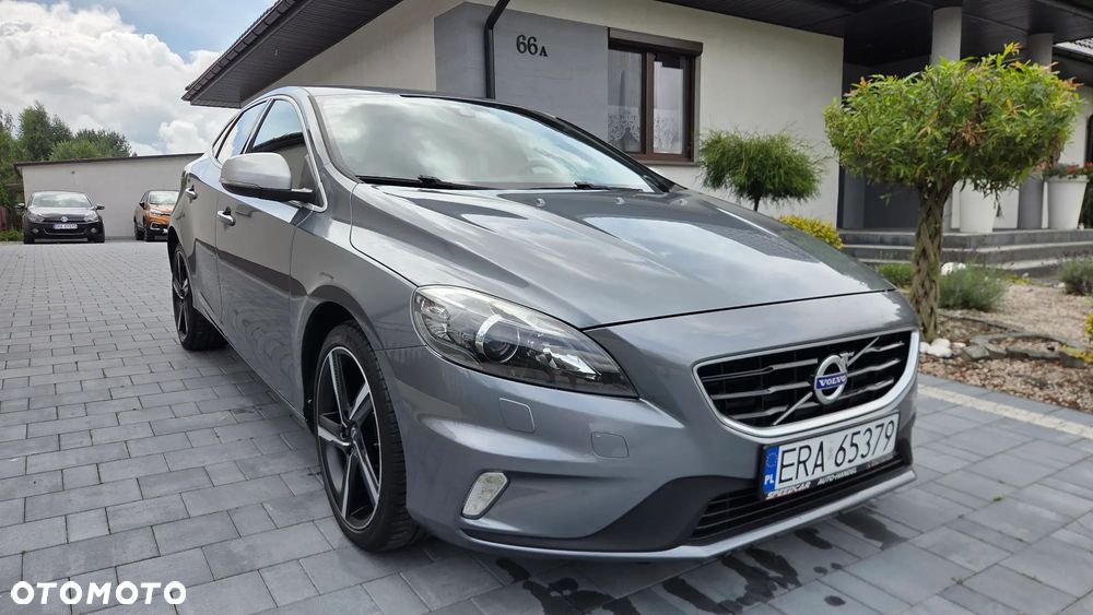Volvo V40 D2 RDesign - 12
