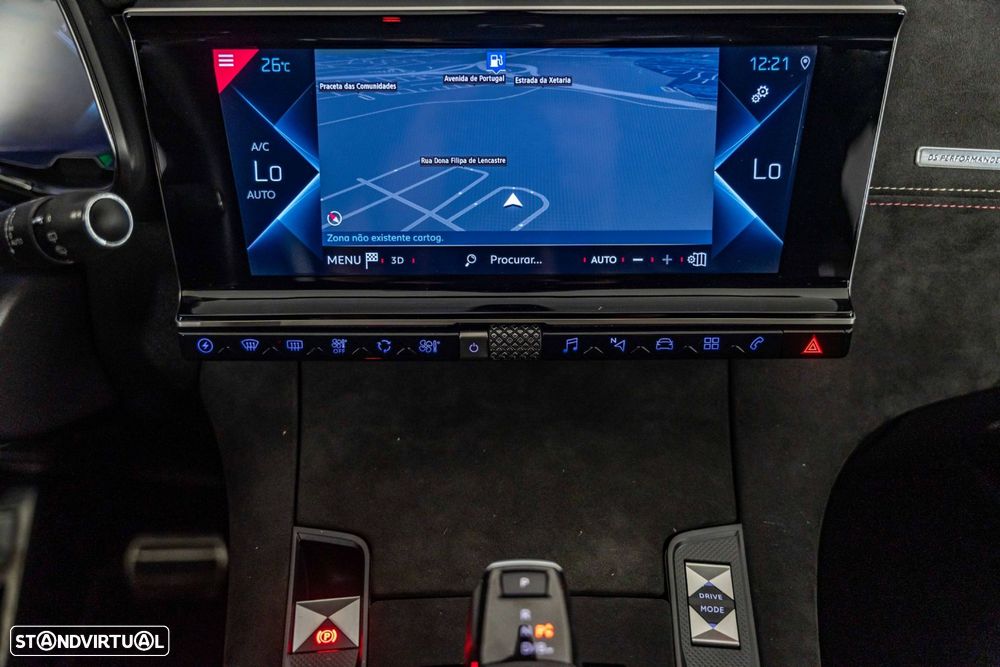 DS DS7 Crossback E-Tense Performance Line EAT8 - 26