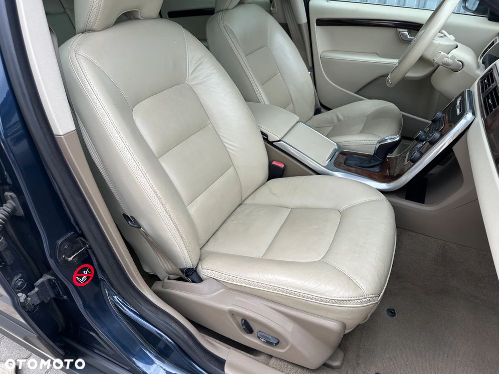 Volvo XC 70 3.2 AWD Summum - 29