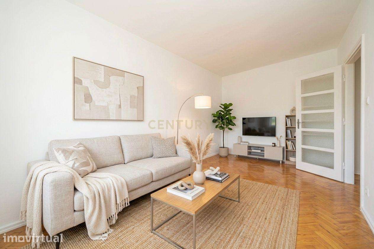 Apartamento T2 totalmente remodelado junto ao Hospital de São Bernardo - Grande imagem: 3/42