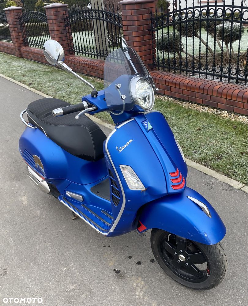 Piaggio Vespa - 1