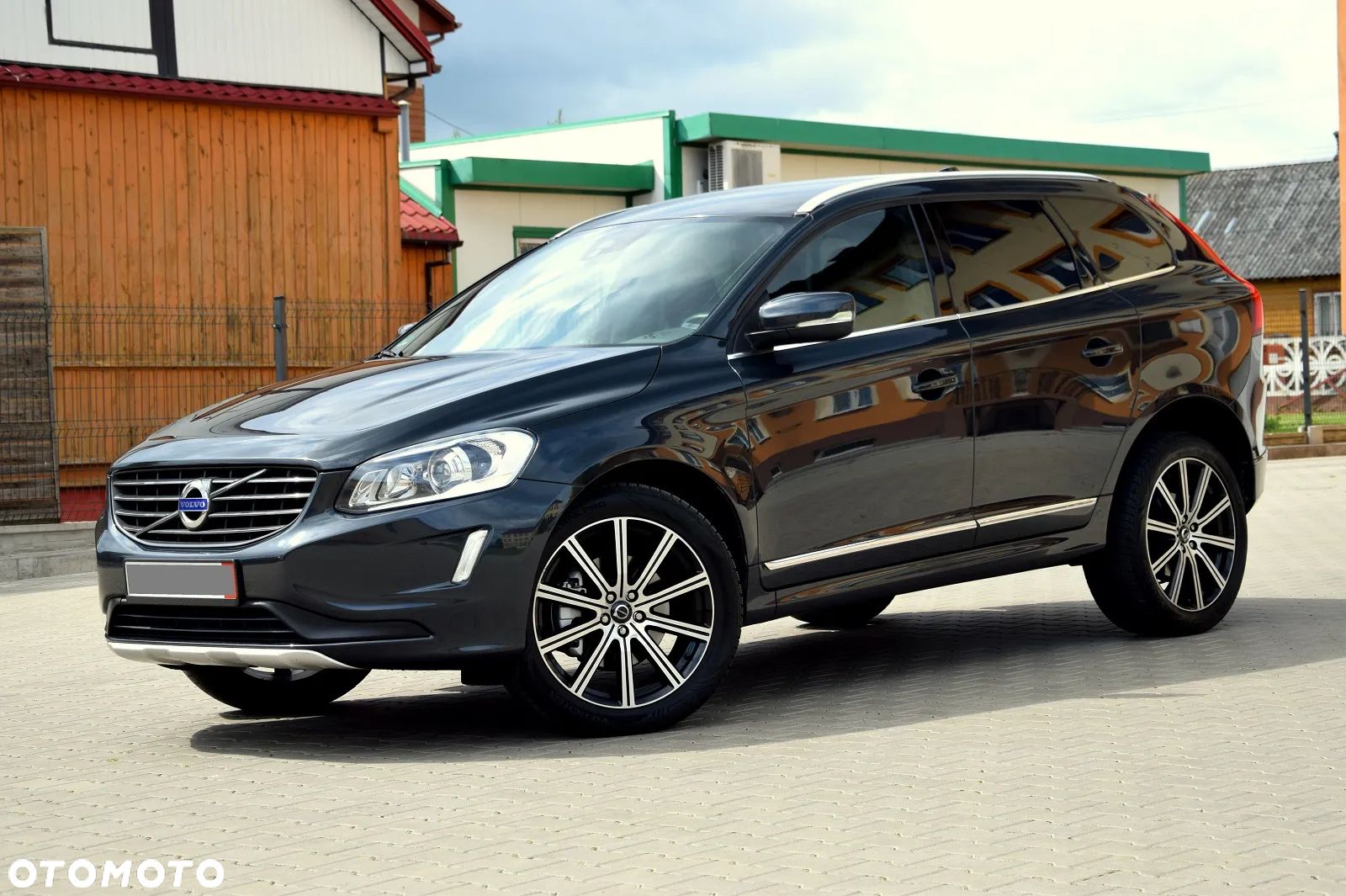 Volvo XC 60 D4 AWD Momentum - 1
