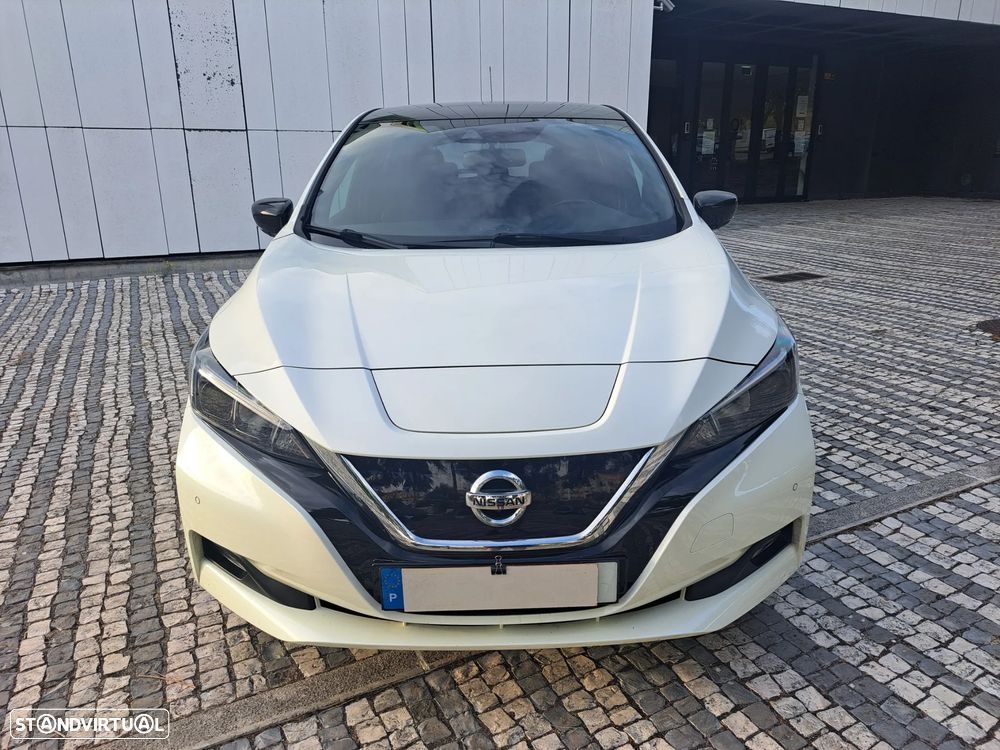 Nissan Leaf 40 kWh 2.ZERO Edition - 12