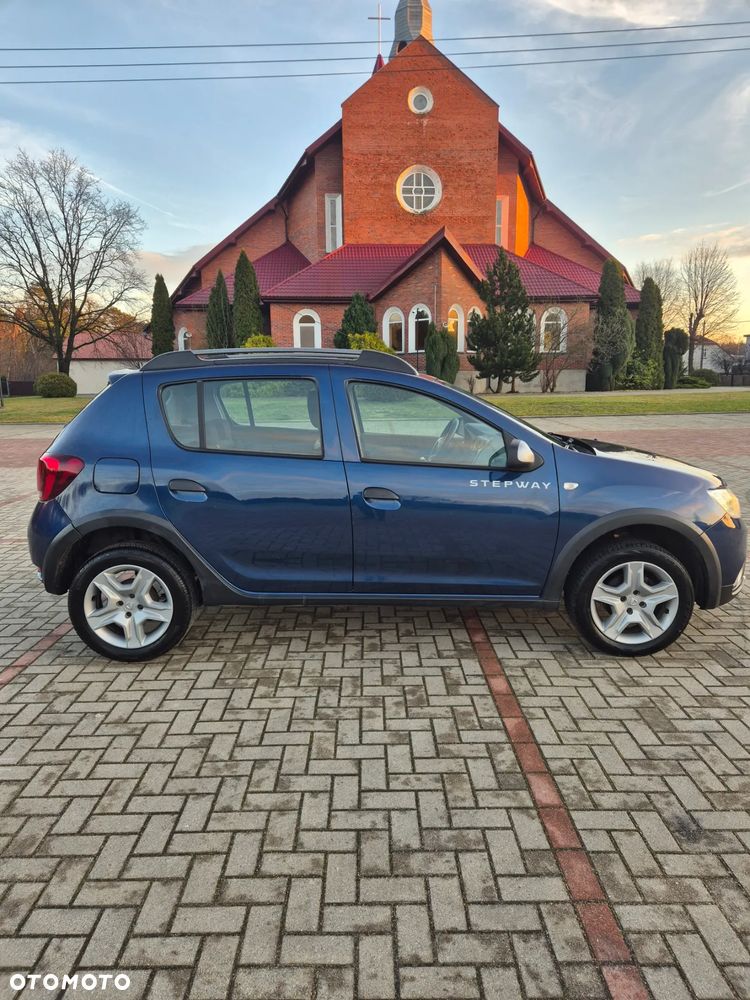 Dacia Sandero Stepway 0.9 TCe Laureate - 2