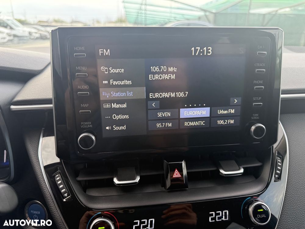 Toyota Corolla 1.8 HSD Dynamic - 33