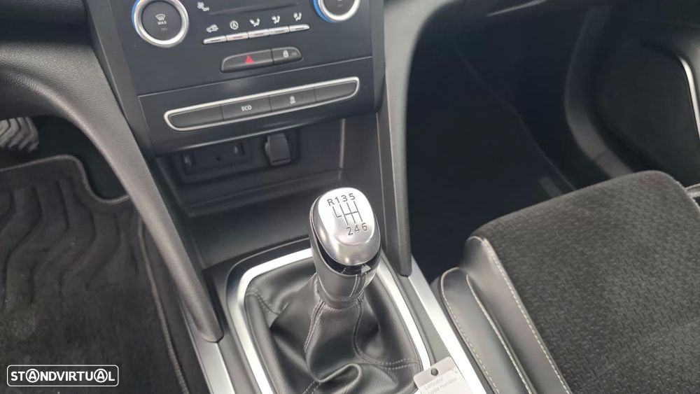 Renault Mégane 1.5 dCi Dynamique S SS - 32