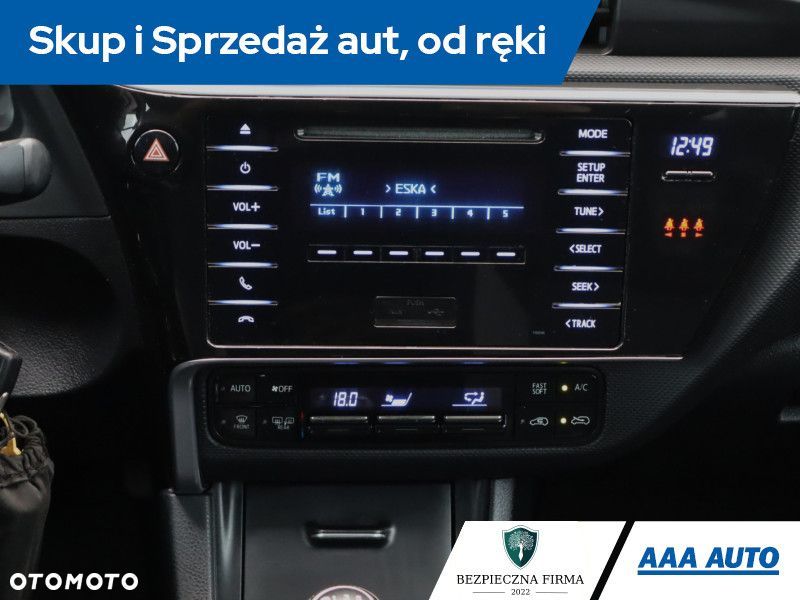 Toyota Auris - 15