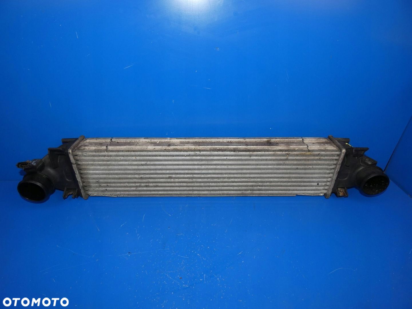 VOLVO XC60 I V60 S60 S80 2.4 D5 INTERCOOLER CHŁODNICA USZKODZONE MOCOWANIE - 1