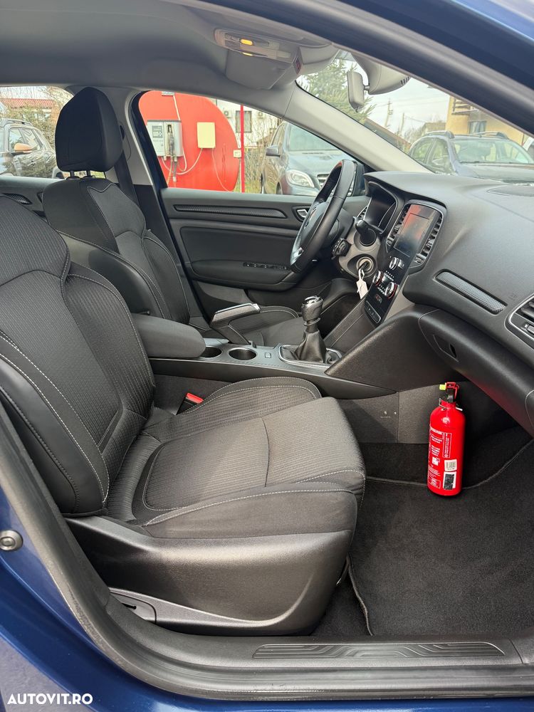 Renault Megane ENERGY dCi 110 ECO2 EXPERIENCE - 4