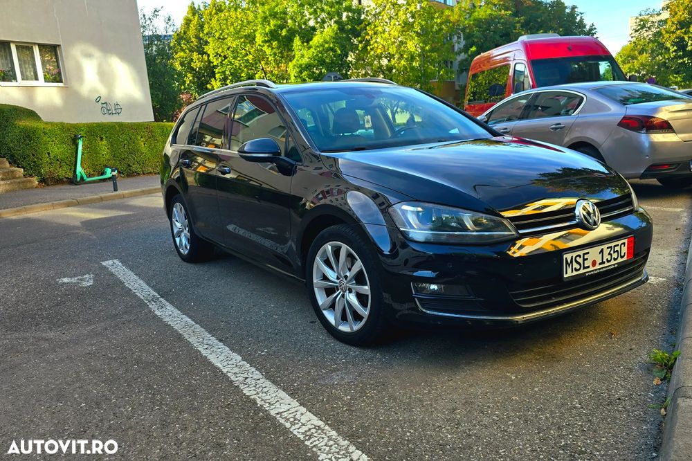 Volkswagen Golf - 2