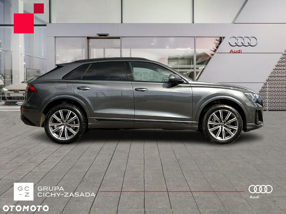 Audi Q8 - 6