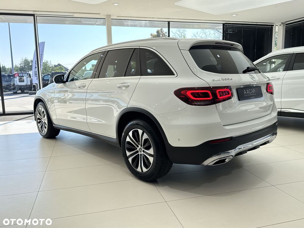 Mercedes-Benz GLC 200 d 4-Matic - 3