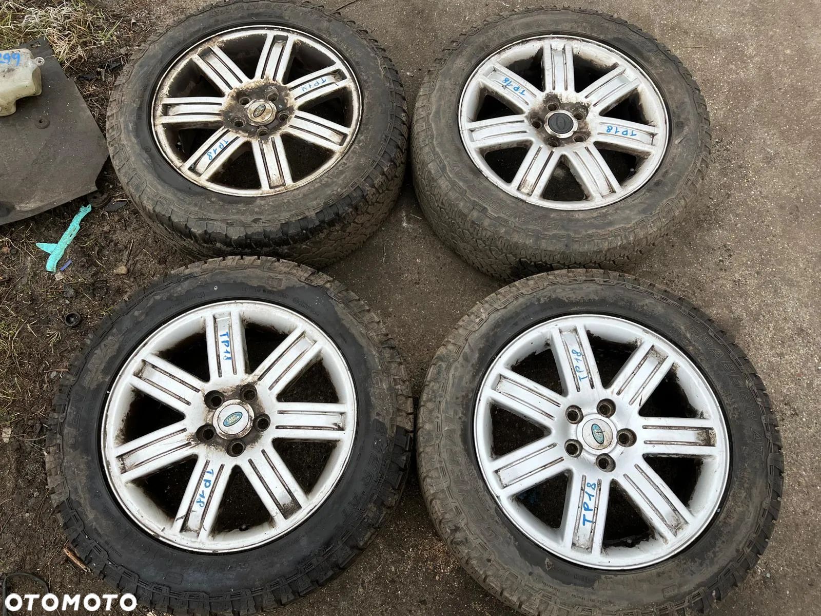 Alufelgi 19 cali RRC502640 z oponami GENERAL GRABBER AT3 255/55 R19 Range Rover 3 III LM L322 - 1