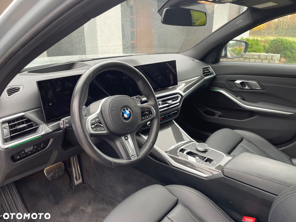 BMW Seria 3 330i M Sport sport - 10
