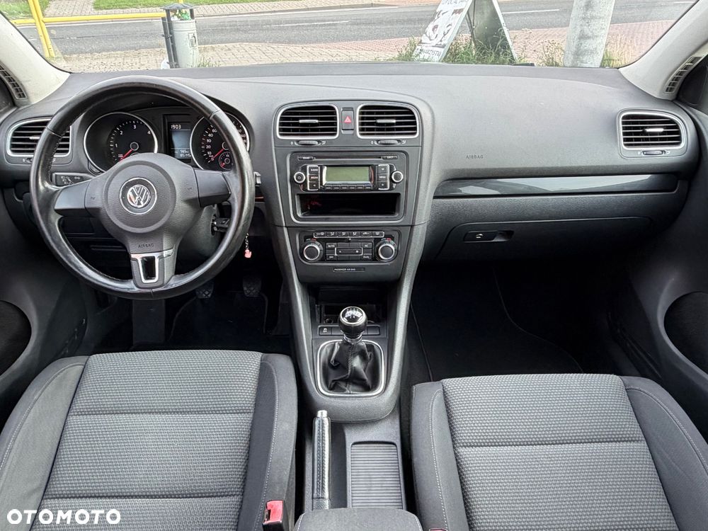 Volkswagen Golf 1.6 TDI DPF Comfortline - 15