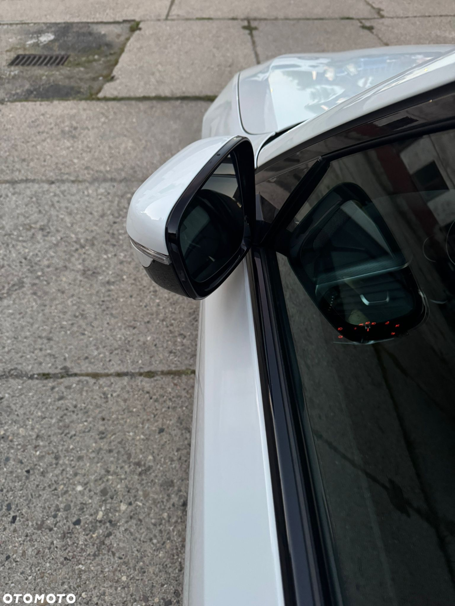 BMW Seria 5 520d xDrive M Sport sport - 17