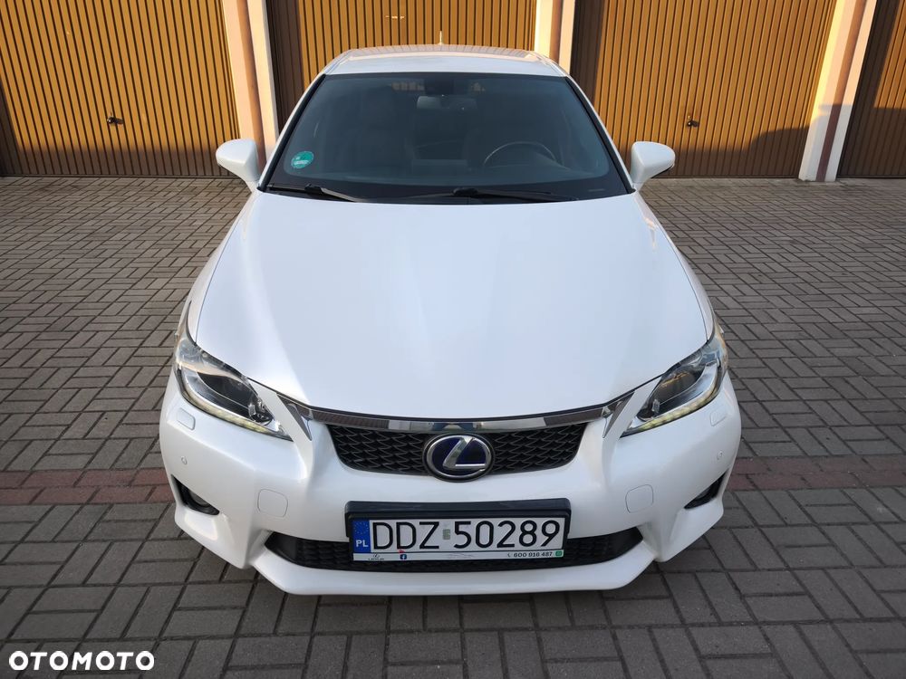 Lexus CT F SPORT - 3