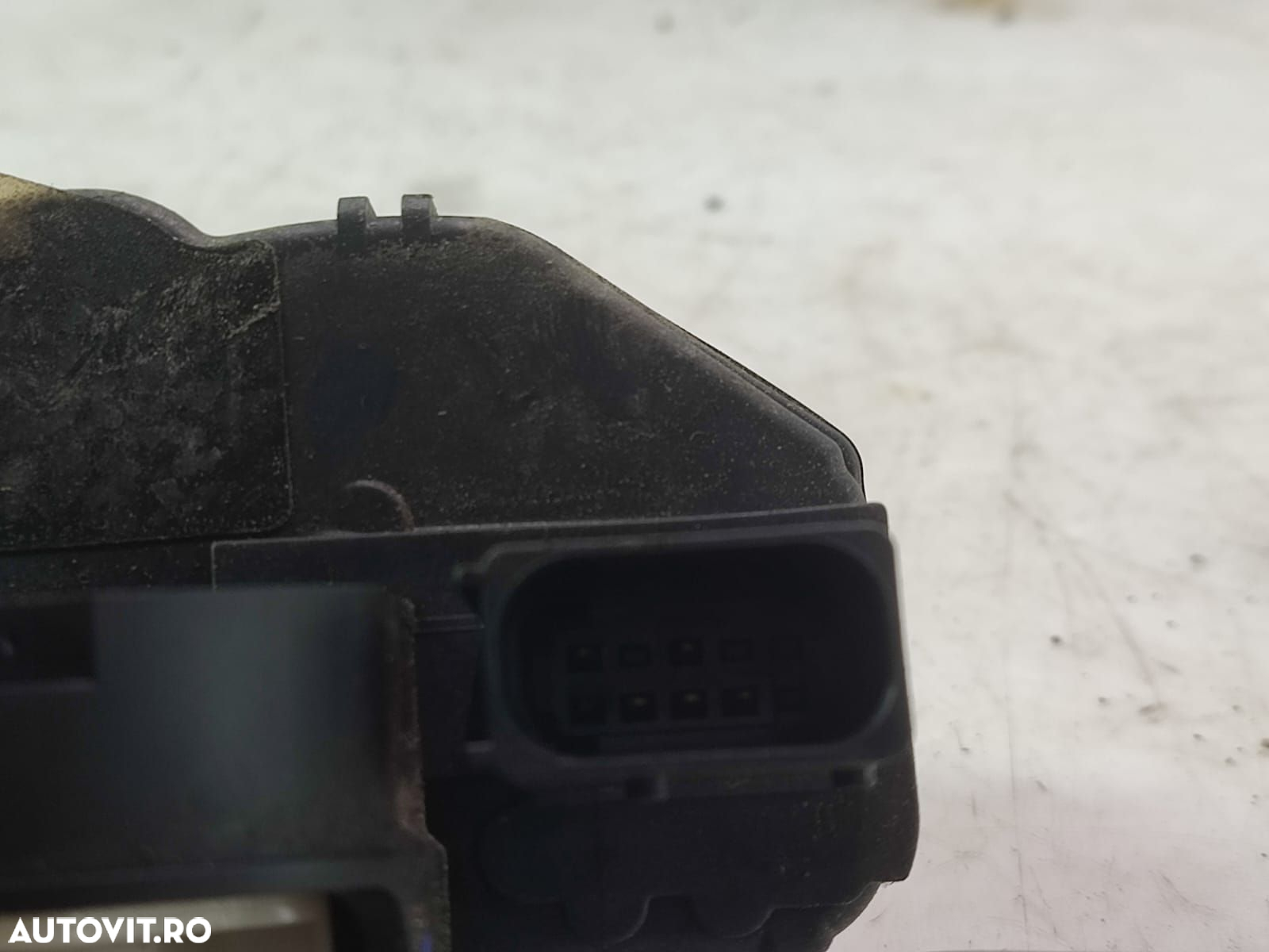 Broasca dreapta fata Opel Astra J [2009 - 2012] 1.7 cdti A17DTS - 3