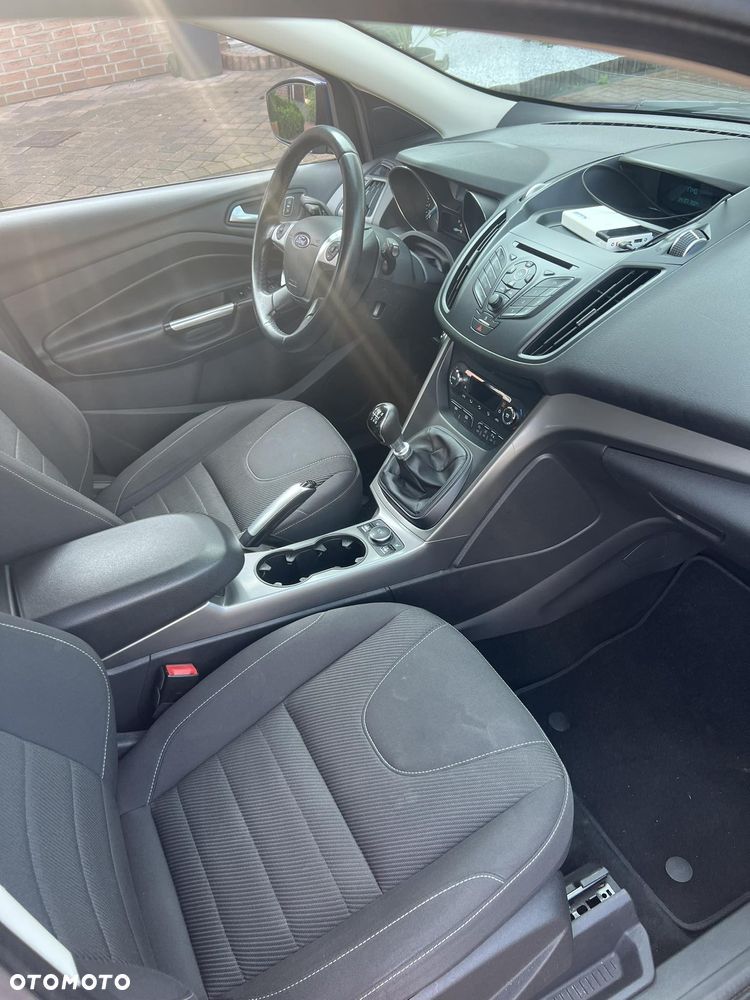 Ford Kuga 1.5 EcoBoost FWD Titanium ASS - 6