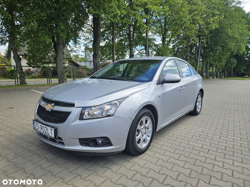 Chevrolet Cruze - 3