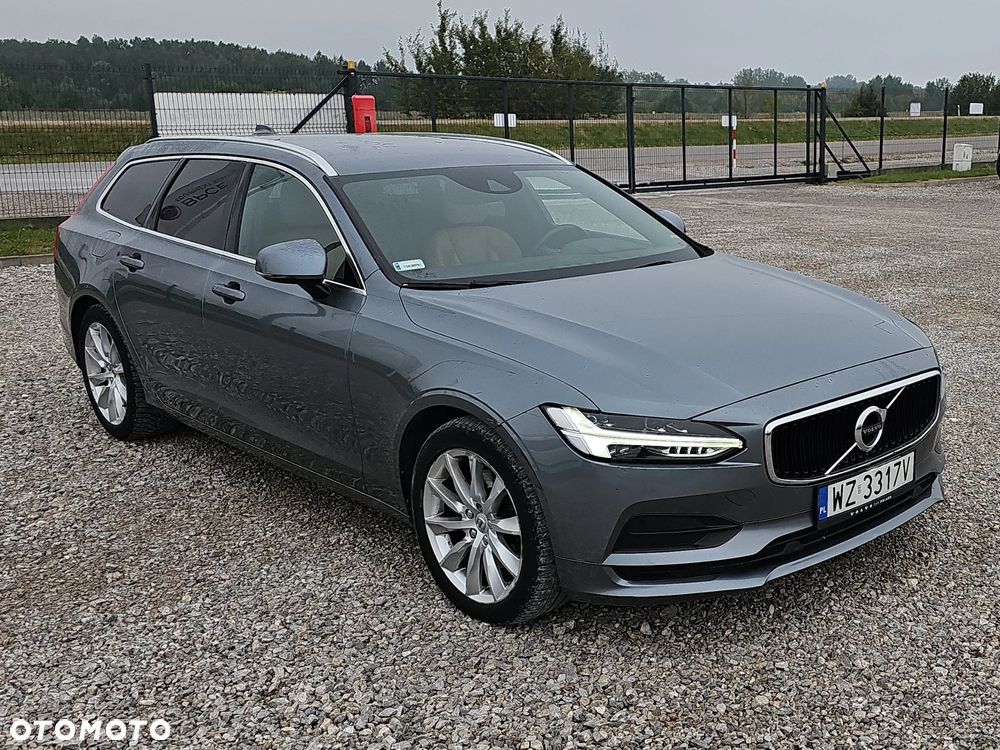 Volvo V90 D4 Momentum - 3