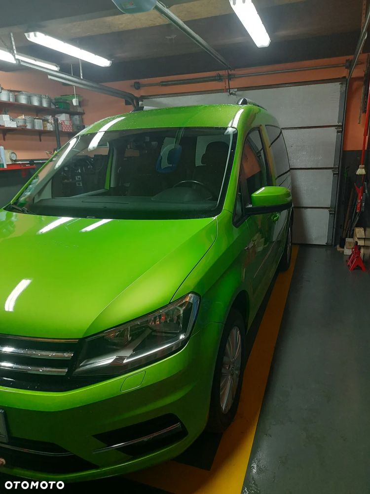 Volkswagen Caddy 2.0 TDI Highline - 2