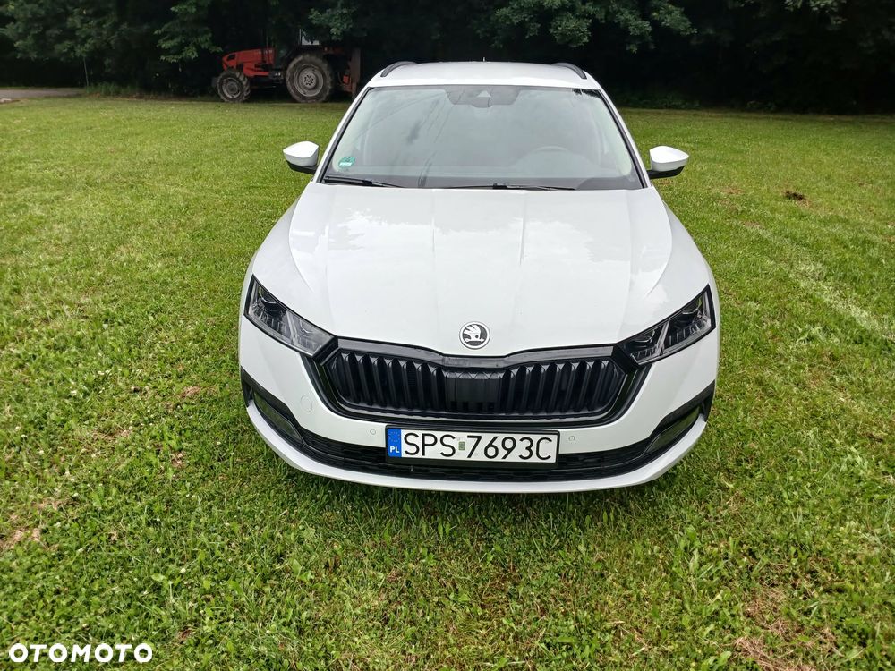 Skoda Octavia 2.0 TDI DSG Edition - 3