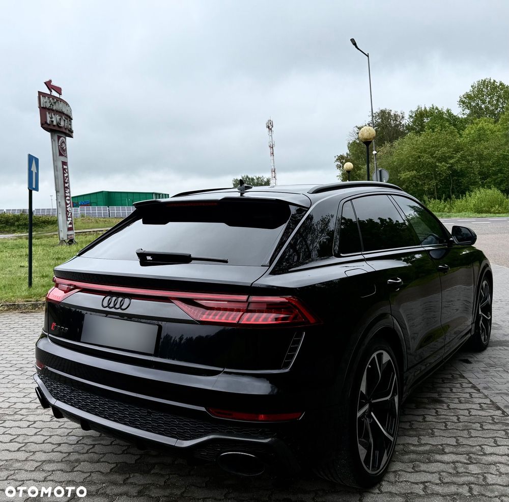 Audi RS Q8 - 5